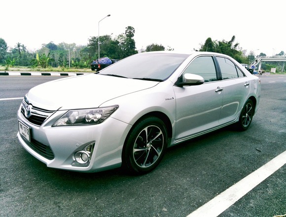 เช่ารถ รถเช่า พิษณุโลก Toyota Camry 2016
